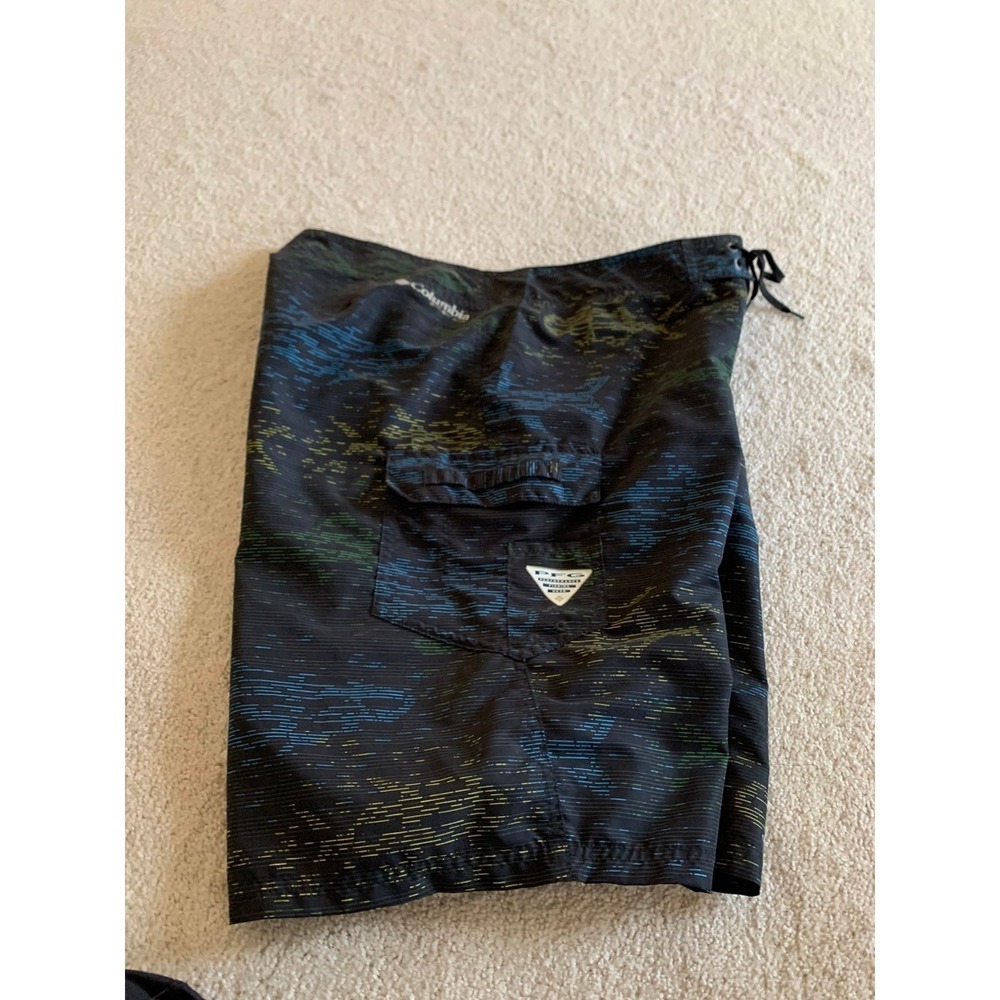 Columbia PFG Omni-Shield Board Shorts 36 - Picture 2 of 11